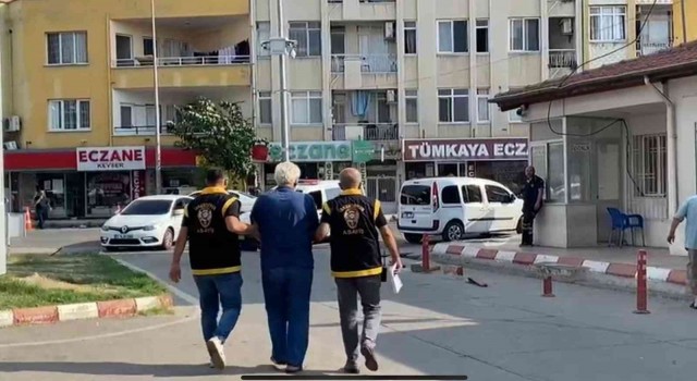 İskenderunda sahte içkiden yaşanan ölümler sonrası polis operasyon başlattı