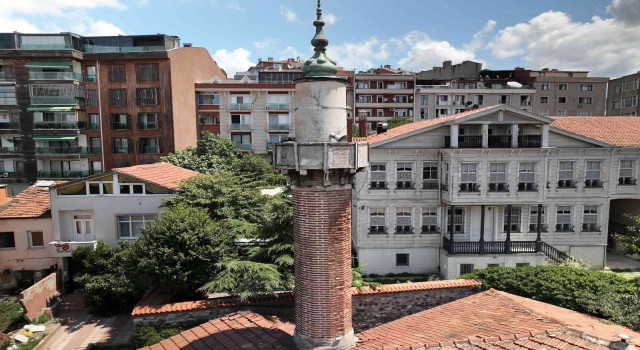 İslam aliminin kabri yıkılmaya yüz tuttu