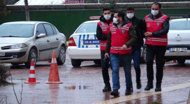 Ispartada 7 aylık hamile kadını kıskançlık nedeniyle öldürmüş