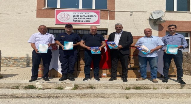 İstanbul Eskişehirliler Derneğinden 2 bin kitap desteği