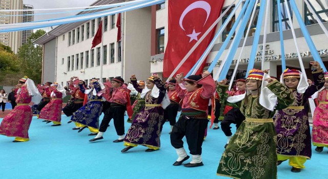 İstanbul İl Milli Eğitim Müdürü Levent Yazıcı: Bu hafta da uyum eğitimlerimiz 5. ve 9. sınıflarımızda devam ediyor