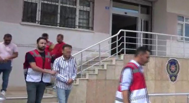 İstanbulda kuyumcu soygununa karışan şüphelilerden 2si Konyada yakalandı