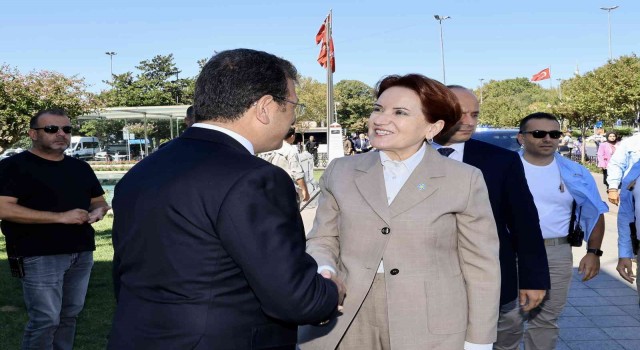 İYİ Parti Genel Başkanı Meral Akşener, İBB Başkanı Ekrem İmamoğlunu makamında ziyaret etti