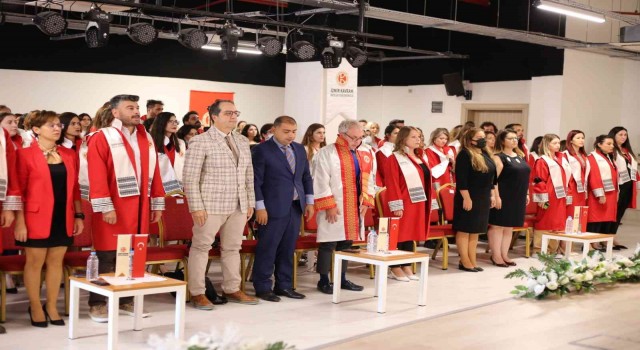 İzmir Kavram Meslek Yüksekokulunda akademik yıl başladı