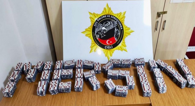 İzmirde molotoflu saldırının faili, motosikletiyle uyuşturucu satarken yakalandı