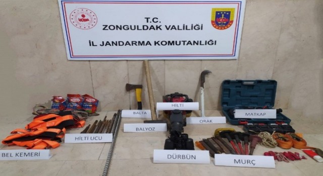 Kaçak kazı yapanlara jandarmadan suçüstü