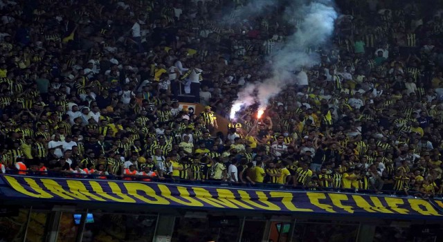 Kadıköyde maçı 38 bin 802 taraftar izledi