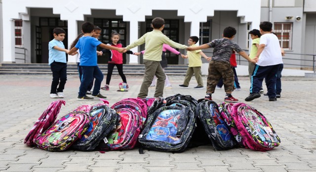 Kağıthanede 20 bin öğrenciye eğitim yardımında bulunuldu