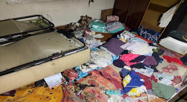 Kahramanmaraşta ev yangını: 1 kişi dumandan etkilendi