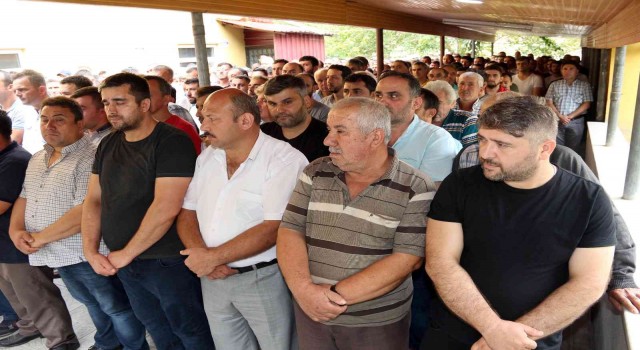 Kalp krizinden ölen madenci toprağa verildi