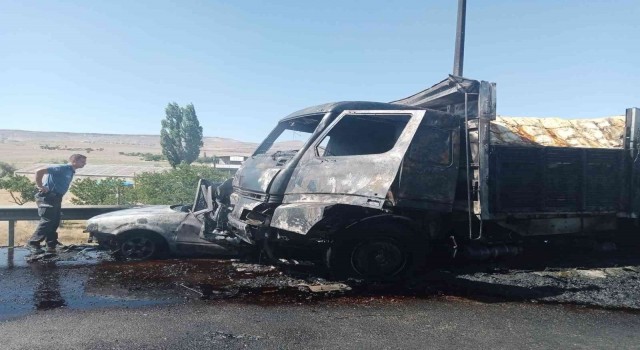 Kamyonet sürücüsü dehşete düşüren kazayı anlattı: “O an şoka girdim”