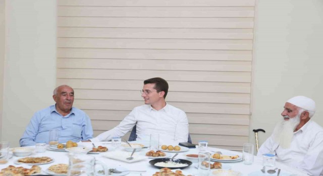 Kaptanoğlu: Şehitlerimizi ve kahraman gazilerimizi hiçbir zaman unutmayacağız