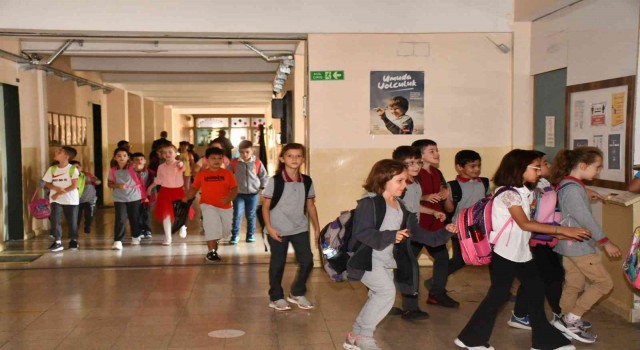 Karabükte 36 bin öğrenci ders başı yaptı