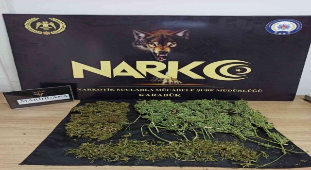 Karabükte ikamette 980 gram esrar ele geçirildi