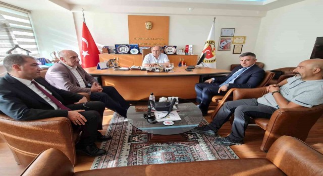 Karakulukçudan gazetecilere ziyaret