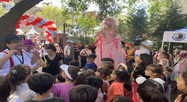 Kartalda ‘Uluslararası Çocuk Edebiyatı Festivali renkli görüntüler ile başladı