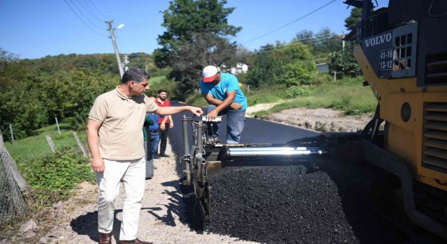 Kartepenin 3 mahallesinde üstyapı çalışması bitti