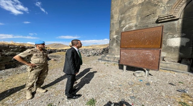 Kaymakam Okan Daştan, Çengilli Kilisesini yerinde gördü