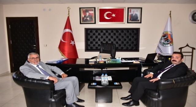 Kaymakam Ustaoğlundan Başkan Bozkurta ziyaret