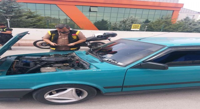 Kayseri polisinden oto ve motosiklet hırsızlığı denetimi