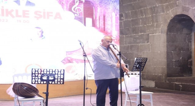 Kayseride ‘müzikle şifa anlatıldı