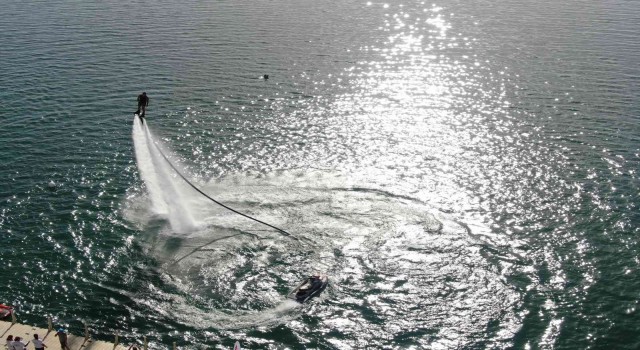Kayseride Türkiye Su Jeti ve Flyboard Şampiyonası Finali nefes kesti