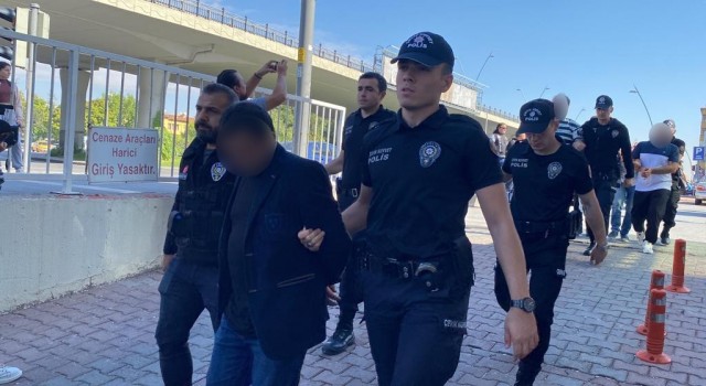 Kayseride uyuşturucu tacirlerine ‘Kökünü Kurutma Operasyonu: 43 gözaltı