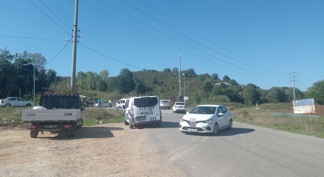 Kazada araçlar birbirinin üstüne çıktı