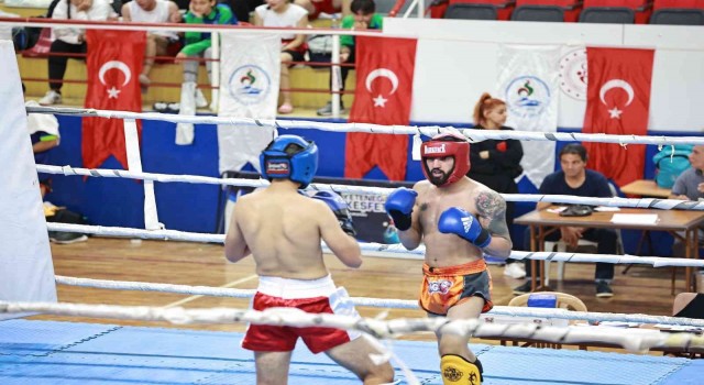 Kick boks heyecanı Denizlide yaşandı