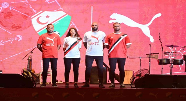 KKTC Milli Futbol Takımının formaları tanıtıldı