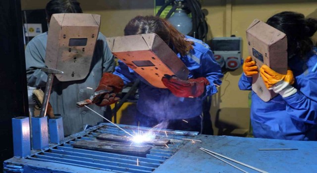 KO-MEKte 359 farklı branşta eğitim verilecek