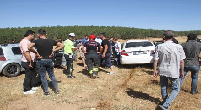 Konyada iki otomobil çarpıştı: 3 yaralı