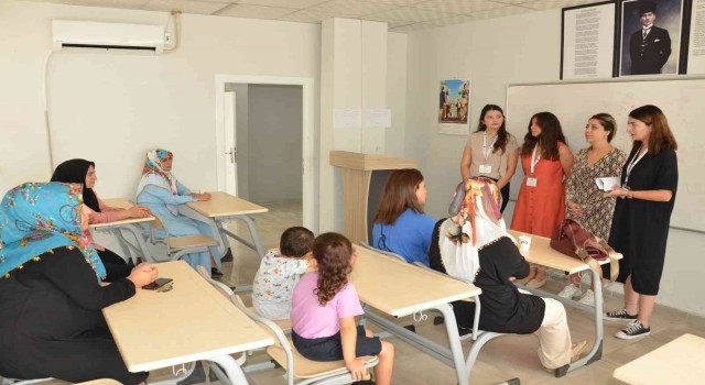 Kurs merkezlerinde veliler bilgilendiriliyor