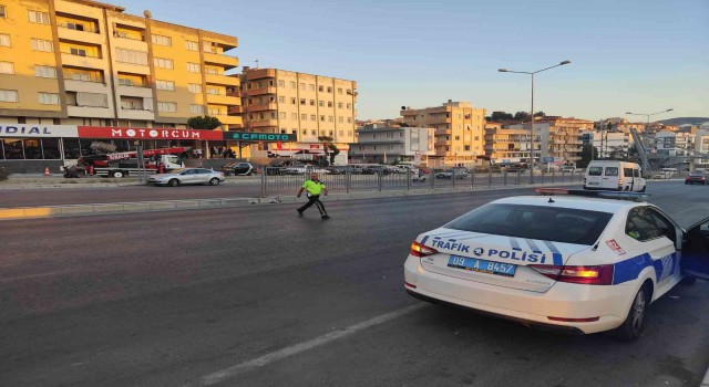 Kuşadasında on gün arayla aynı yerde ikinci trafik kazası: 3 yaralı