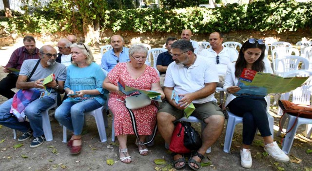 Kuşadasında yaşayan yerleşik yabancılardan dijital haritaya tam not