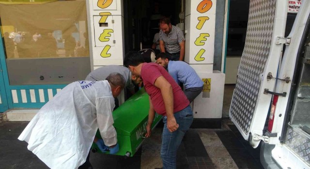 Malatyada 54 yaşındaki Azerbaycanlı kadın otel odasında ölü bulundu