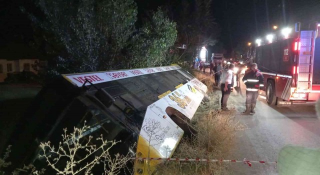 Malatyada yolcu otobüsü yan yattı: 4 yaralı