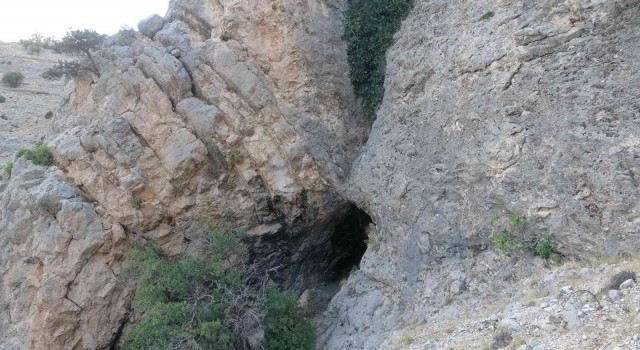 Malatyadaki bu mağaraya kimse giremiyor