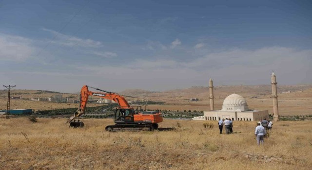 Mardinde tıp fakültesi için ilk kazma vuruldu