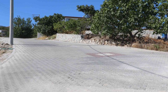 MASKİden içme suyu hattı ve içme suyu deposu çalışmaları