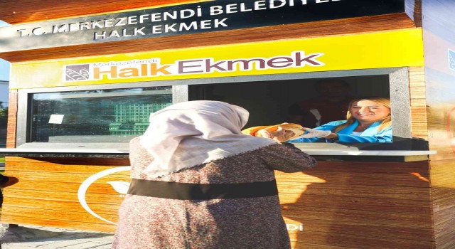Merkezefendide ilk halk ekmek büfeleri açıldı