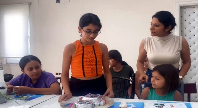 Mersinde çocuklar eğlenerek geri dönüşüm bilinci kazandı