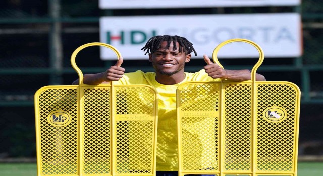 Michy Batshuayi: “Derbide gol atarsam kendimi iyi hissedeceğim”