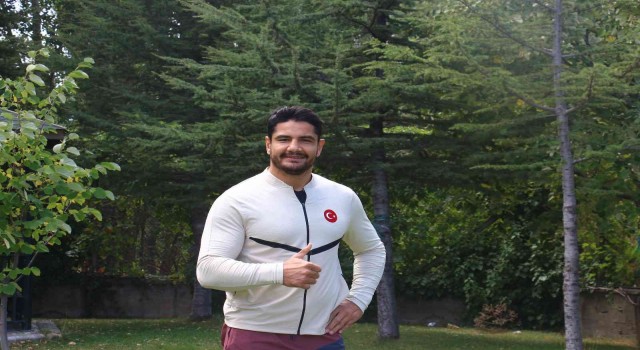 Milli güreşçi Taha Akgül: “2024 Paris Olimpiyatlarında bu işi noktalayacağım”