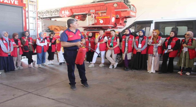 Misafir öğrenciler, Adıyamanda itfaiyecilik hakkında bilgi aldı