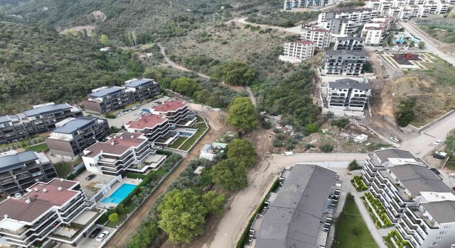 Mudanyada derelerin daraltılması sel sularını yerleşime taşıdı
