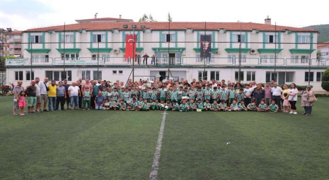 Muğlaspor Yaz Futbol Okulunun mezuniyet töreni yapıldı