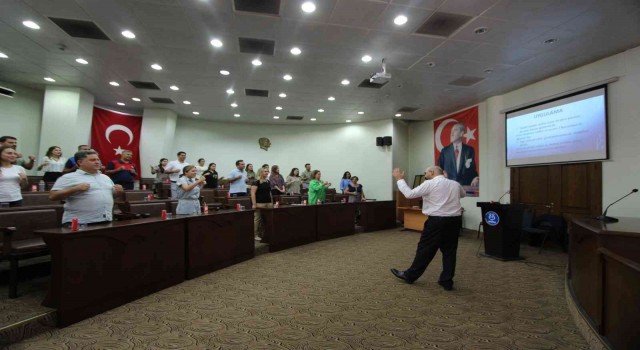 Nazilli Belediyesi personeline ‘kurum içi iletişim semineri verildi