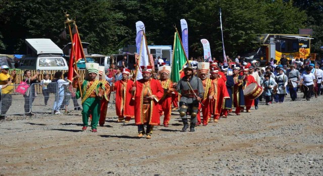 Nebiyan Dağı Festivalinde coşku zirvede