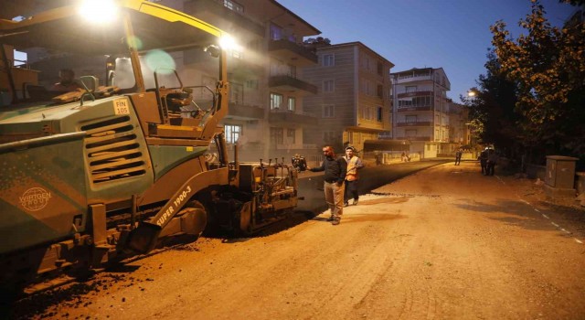 Nevşehir Belediye ekipleri gece mesaisinde